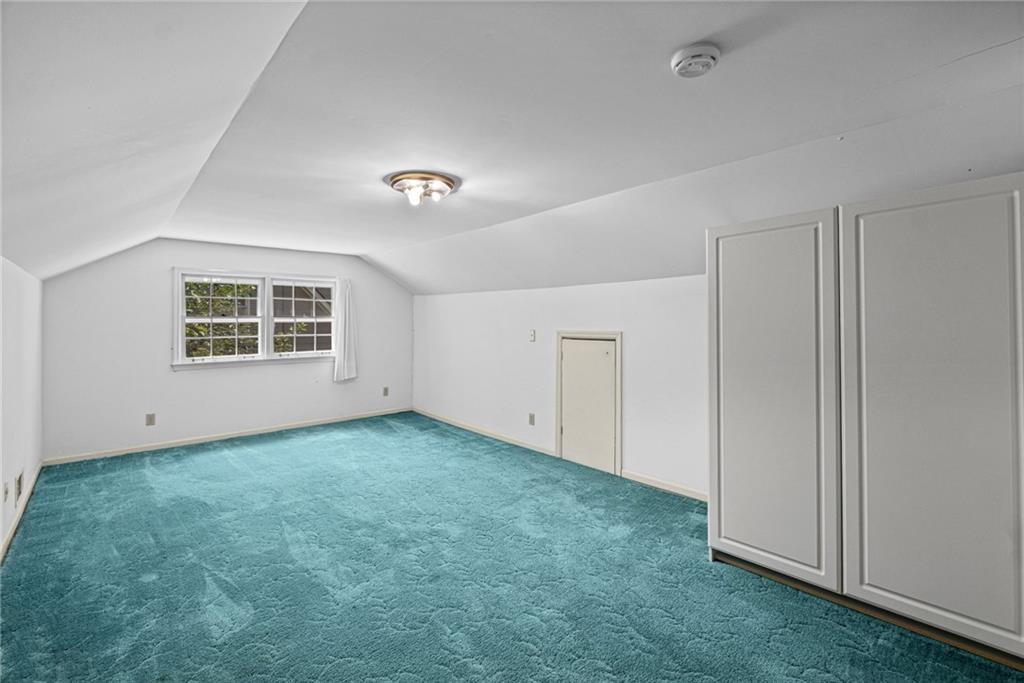 5171 Meadowlake Drive