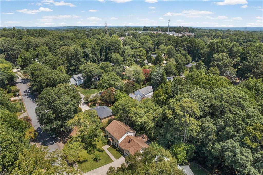 5171 Meadowlake Drive