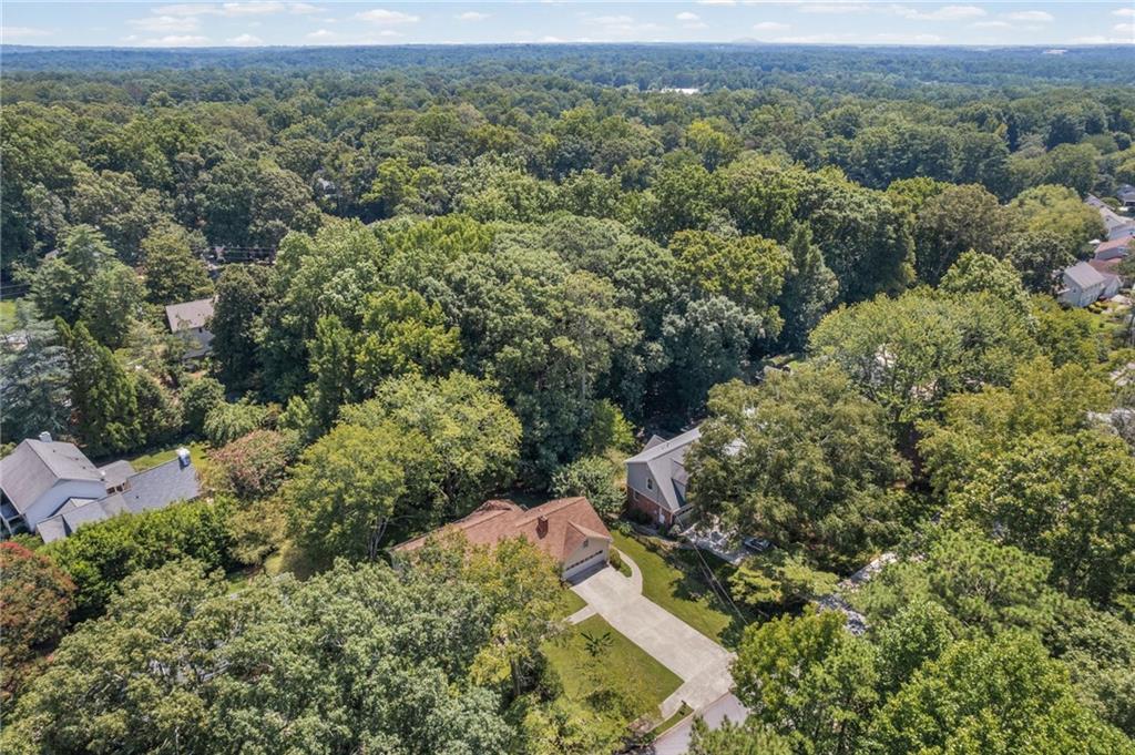 5171 Meadowlake Drive