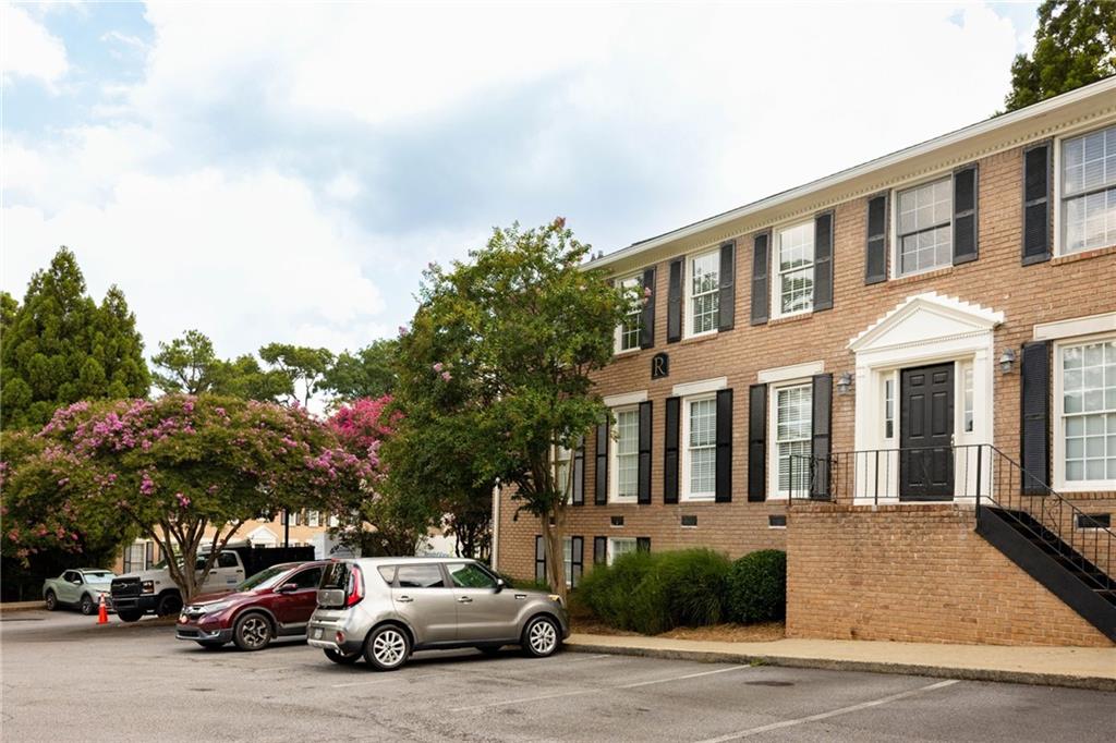 1101 Collier Road NW Unit R4