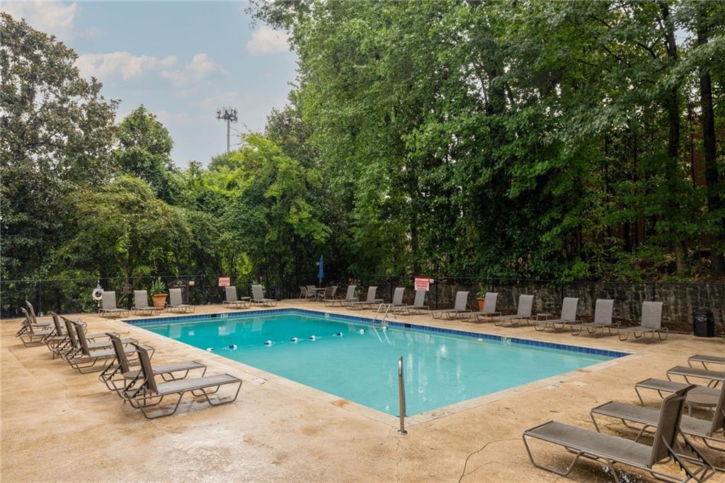1101 Collier Road NW Unit R4