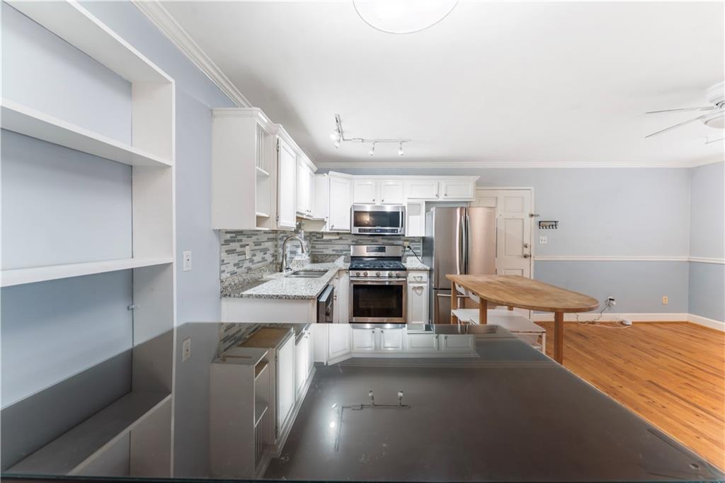 870 Glendale Terrace NE Unit 7