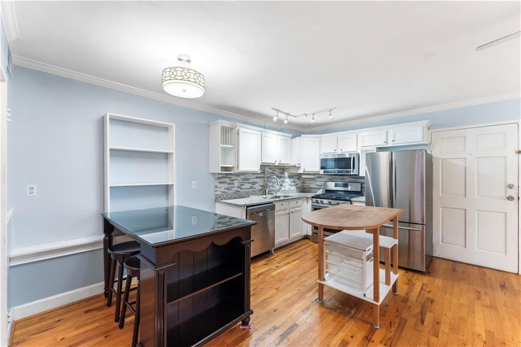 870 Glendale Terrace NE Unit 7