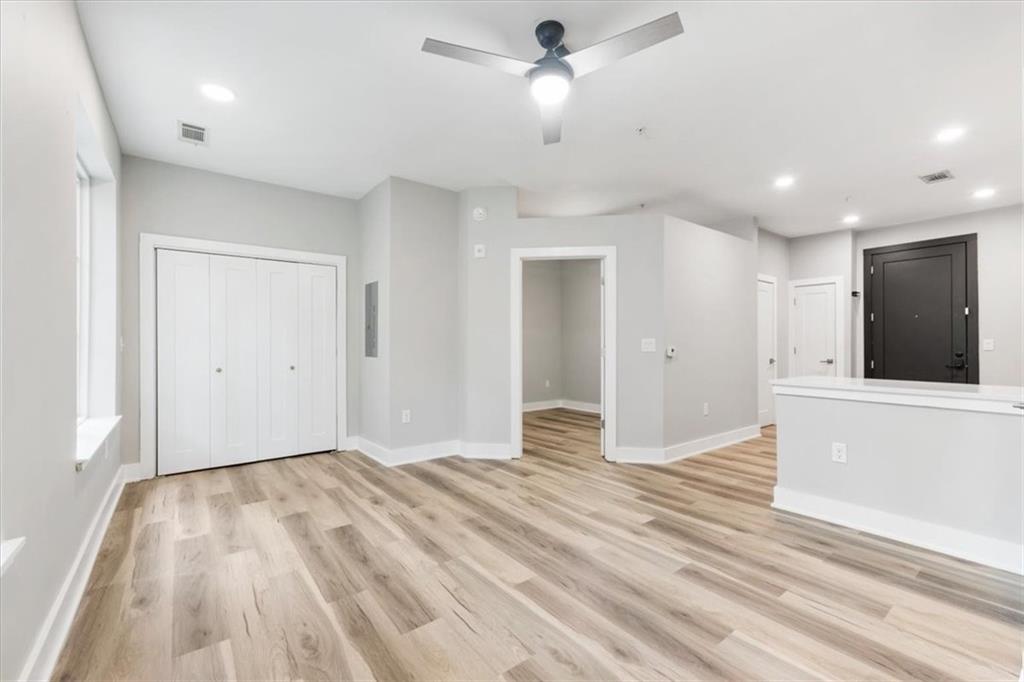 22 Airline Street NE Unit 106