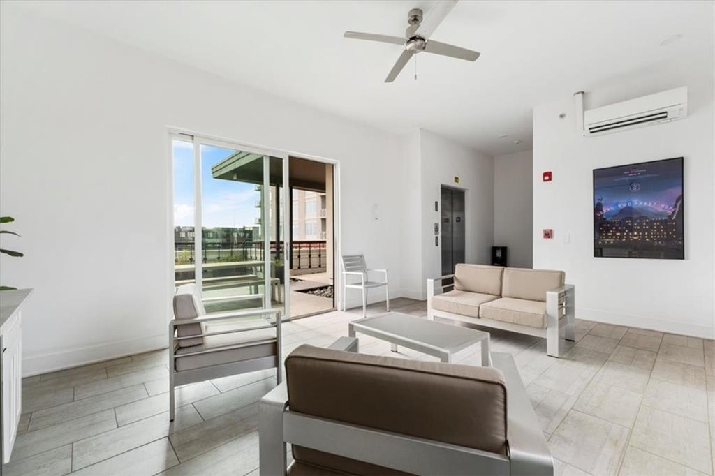 22 Airline Street NE Unit 106