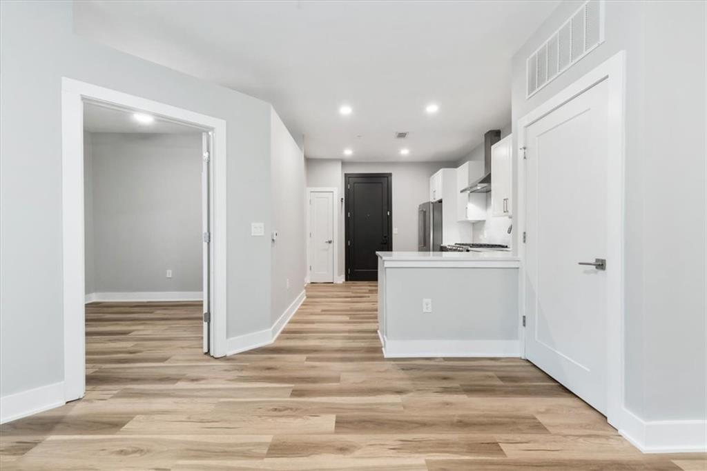 22 Airline Street NE Unit 106