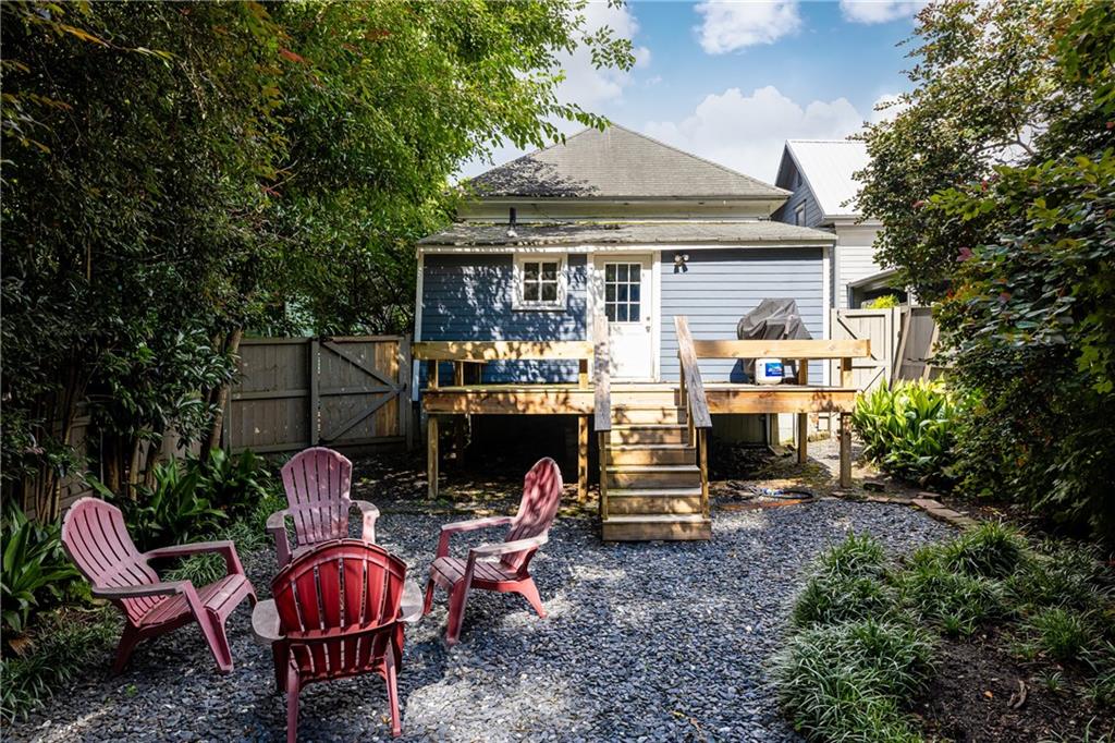 182 Estoria Street SE