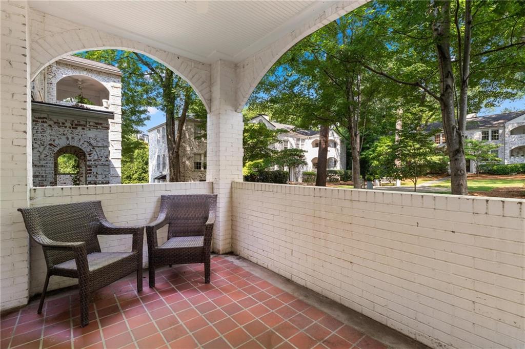 77 Peachtree Memorial Drive NW Unit 2