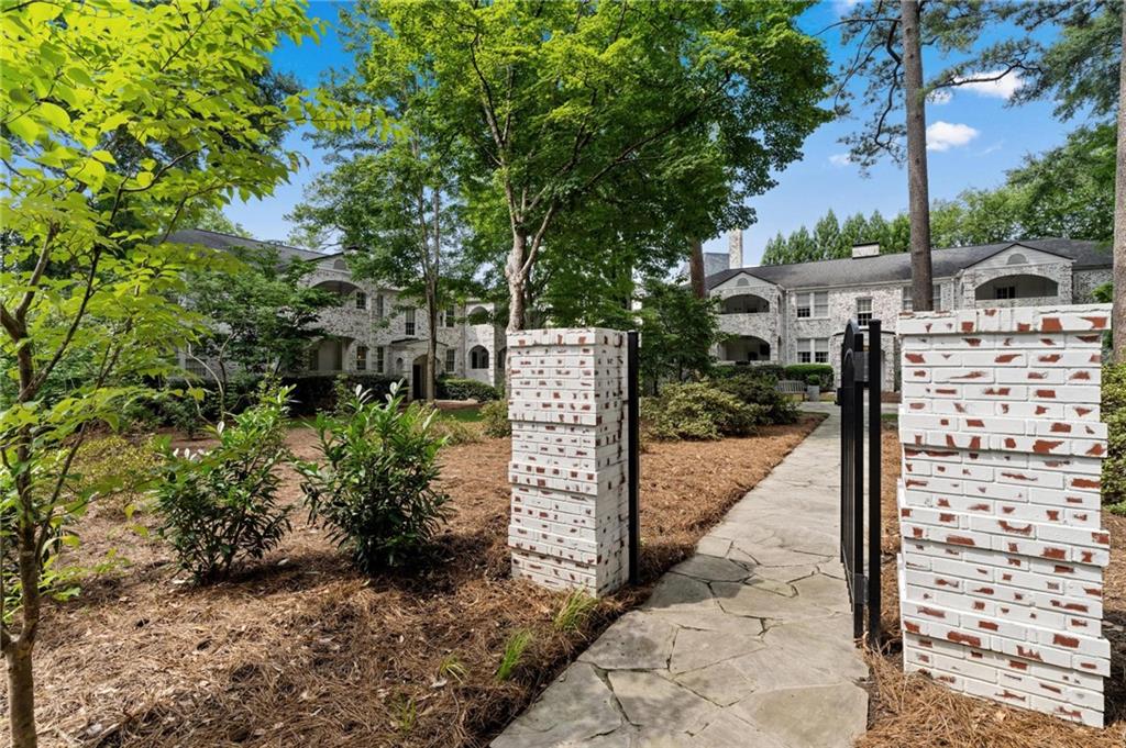 77 Peachtree Memorial Drive NW Unit 2