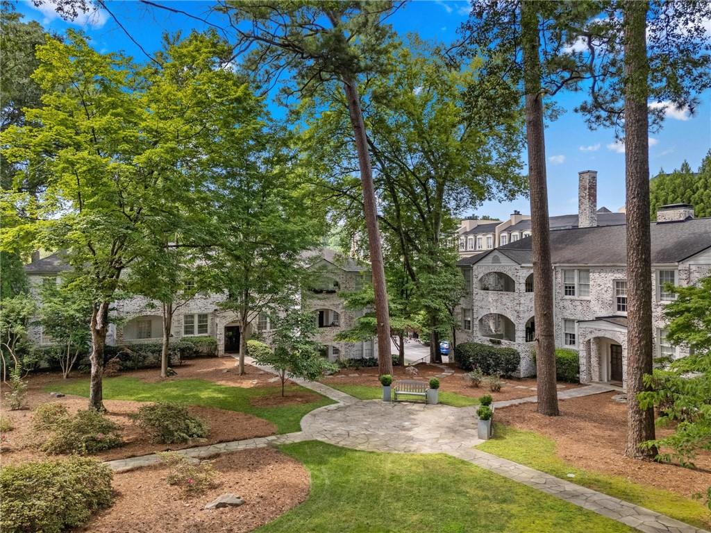 77 Peachtree Memorial Drive NW Unit 2