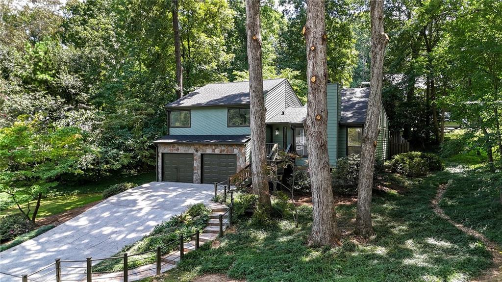 3479 Vinings North Trail SE