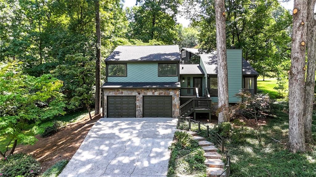 3479 Vinings North Trail SE