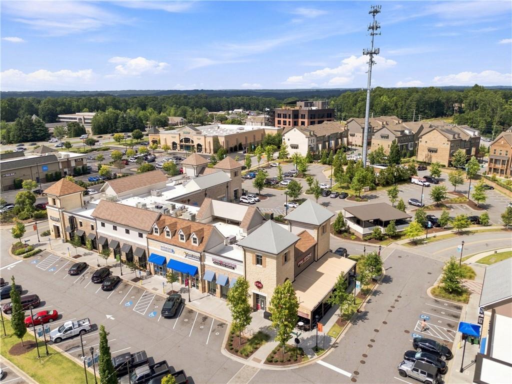 5090 Pinckney Lane