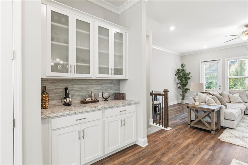 5090 Pinckney Lane