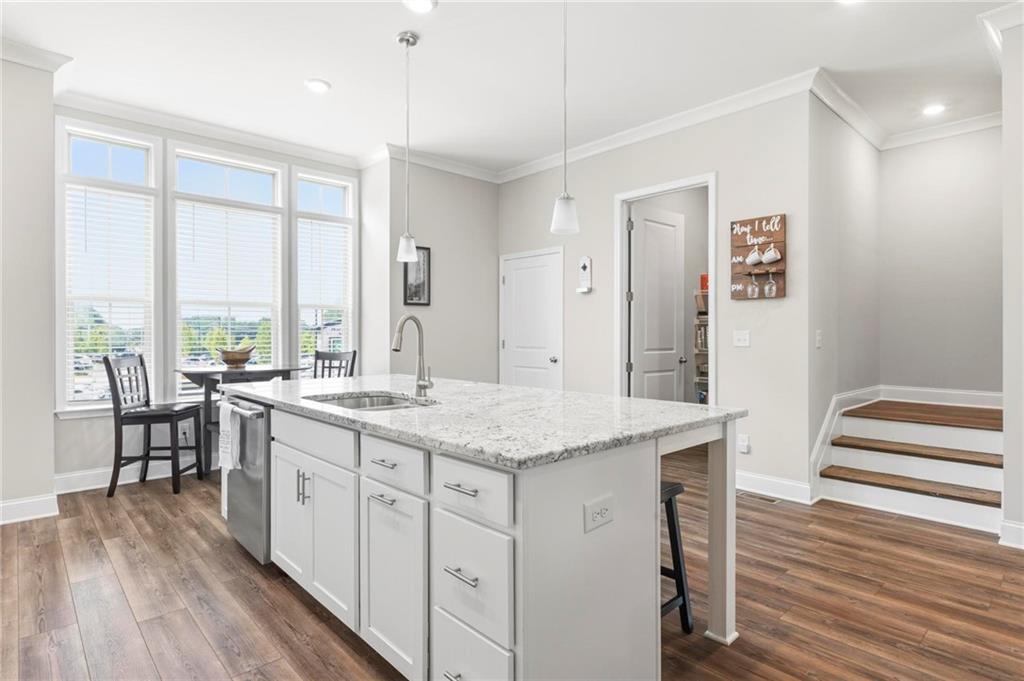 5090 Pinckney Lane