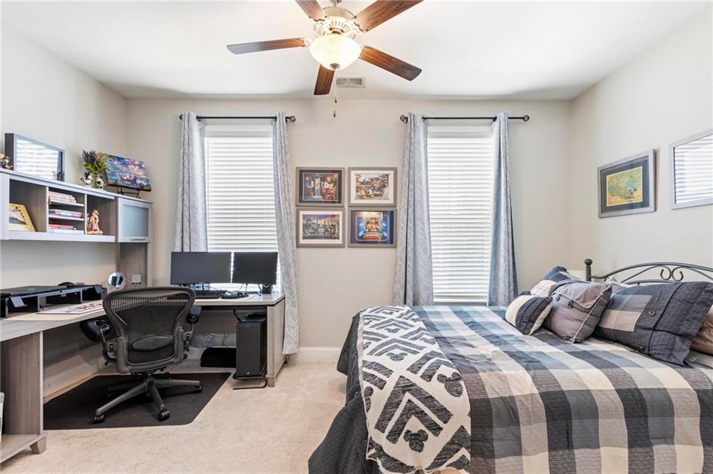 5090 Pinckney Lane