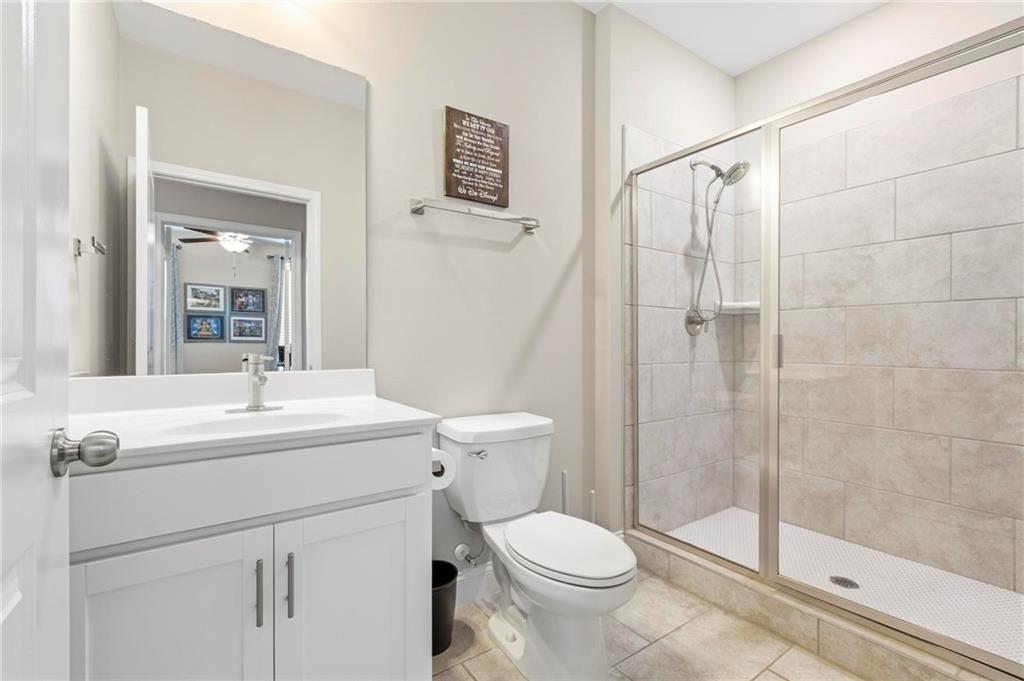 5090 Pinckney Lane