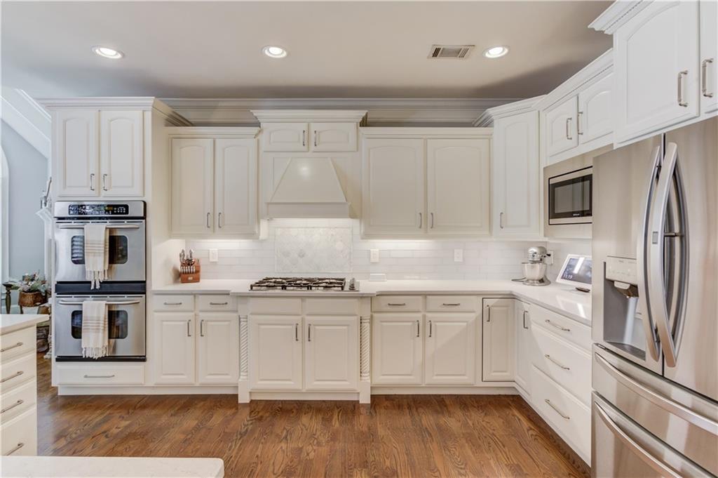 4768 Ardmore Lane