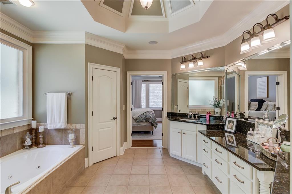 4768 Ardmore Lane