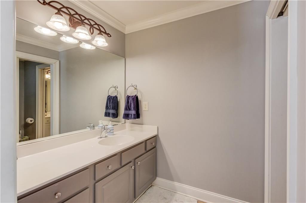 4768 Ardmore Lane