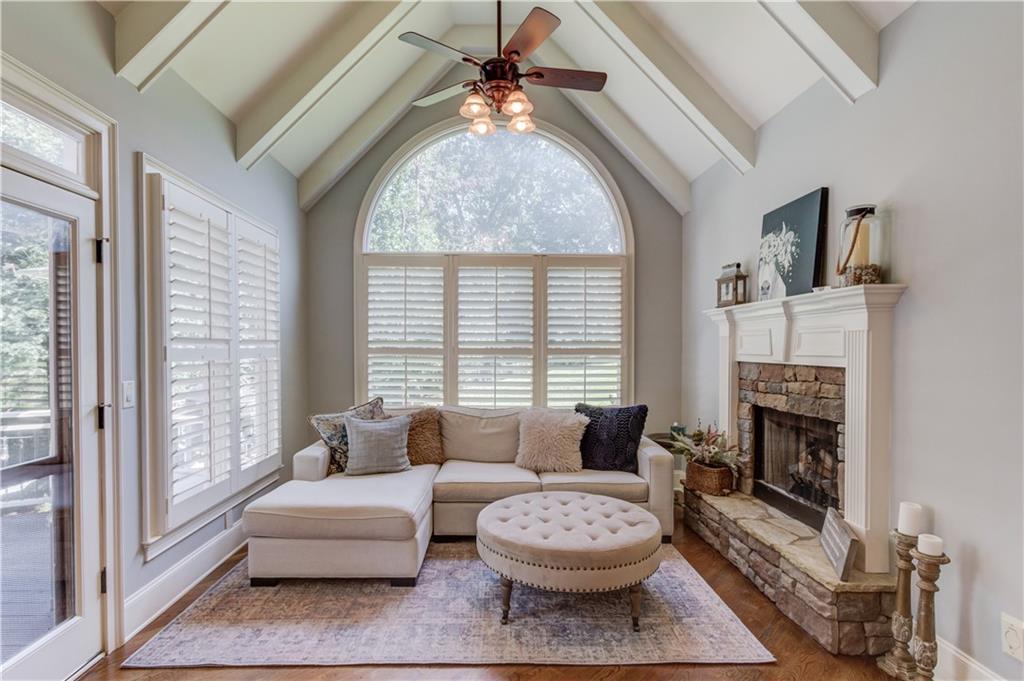 4768 Ardmore Lane
