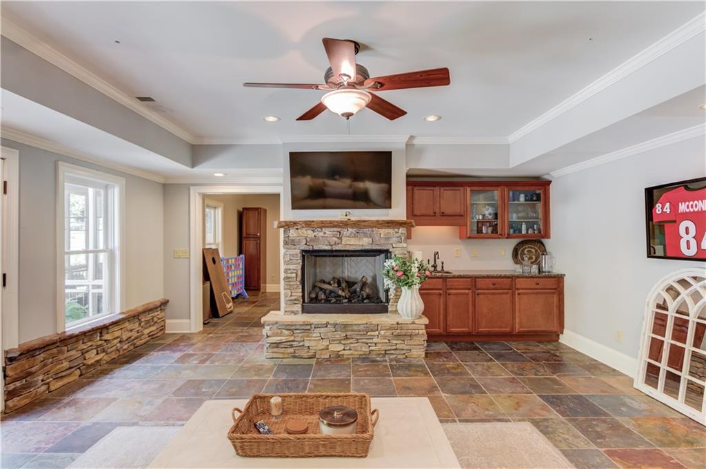 4768 Ardmore Lane