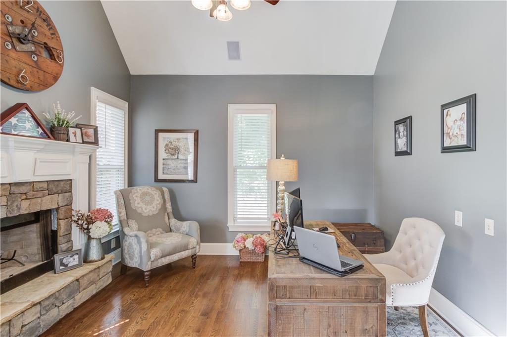 4768 Ardmore Lane