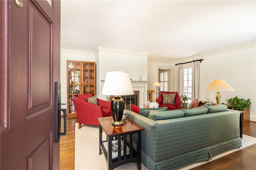 651 E Paces Ferry Road NE