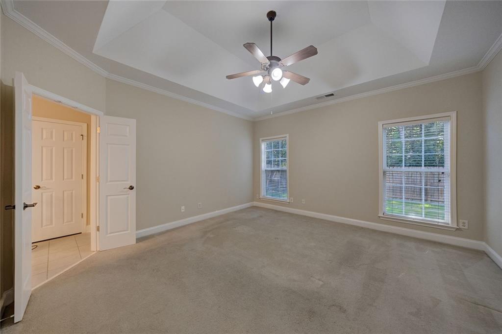 560 Roland Manor Drive