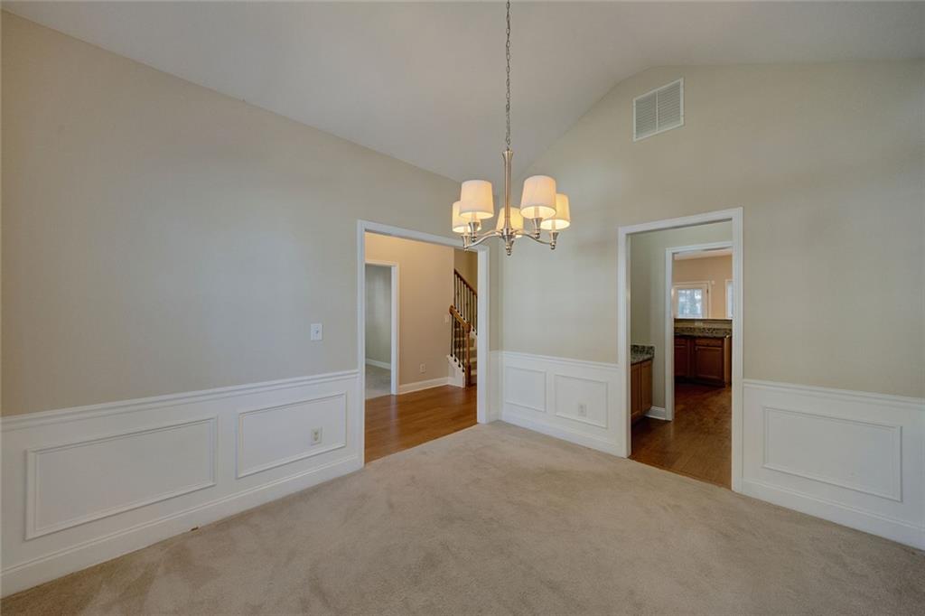 560 Roland Manor Drive