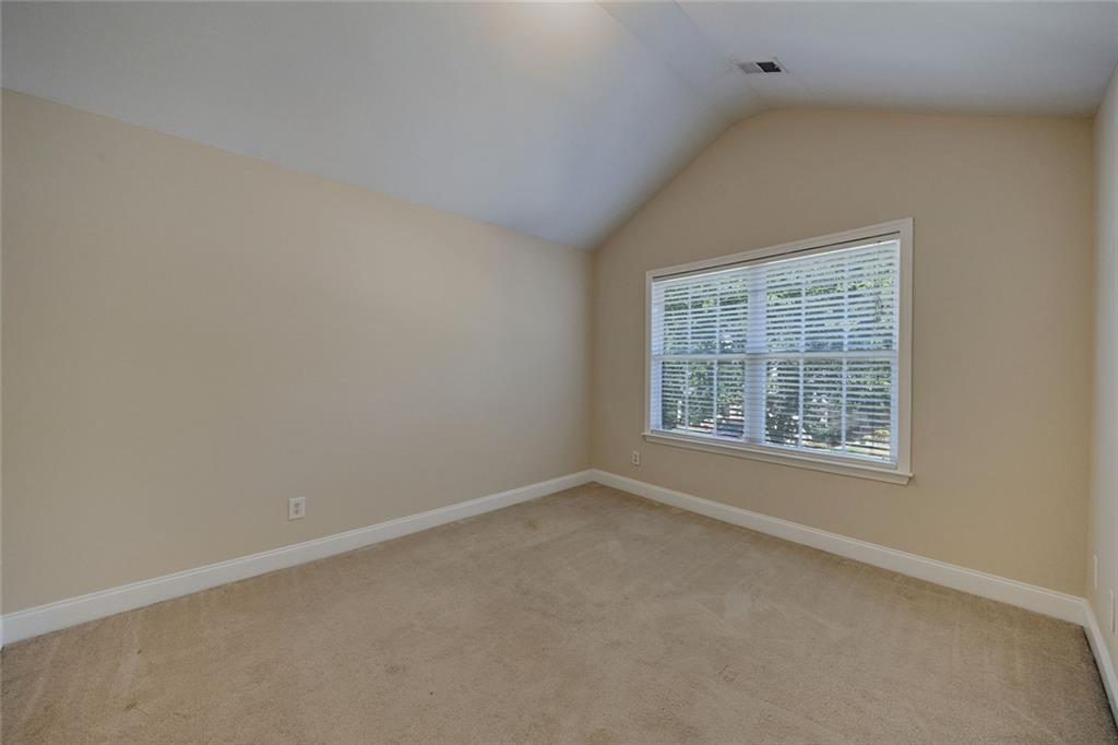 560 Roland Manor Drive