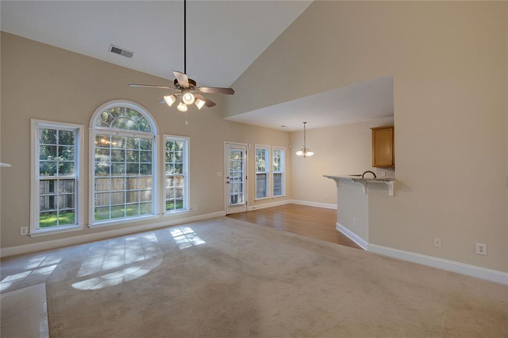 560 Roland Manor Drive