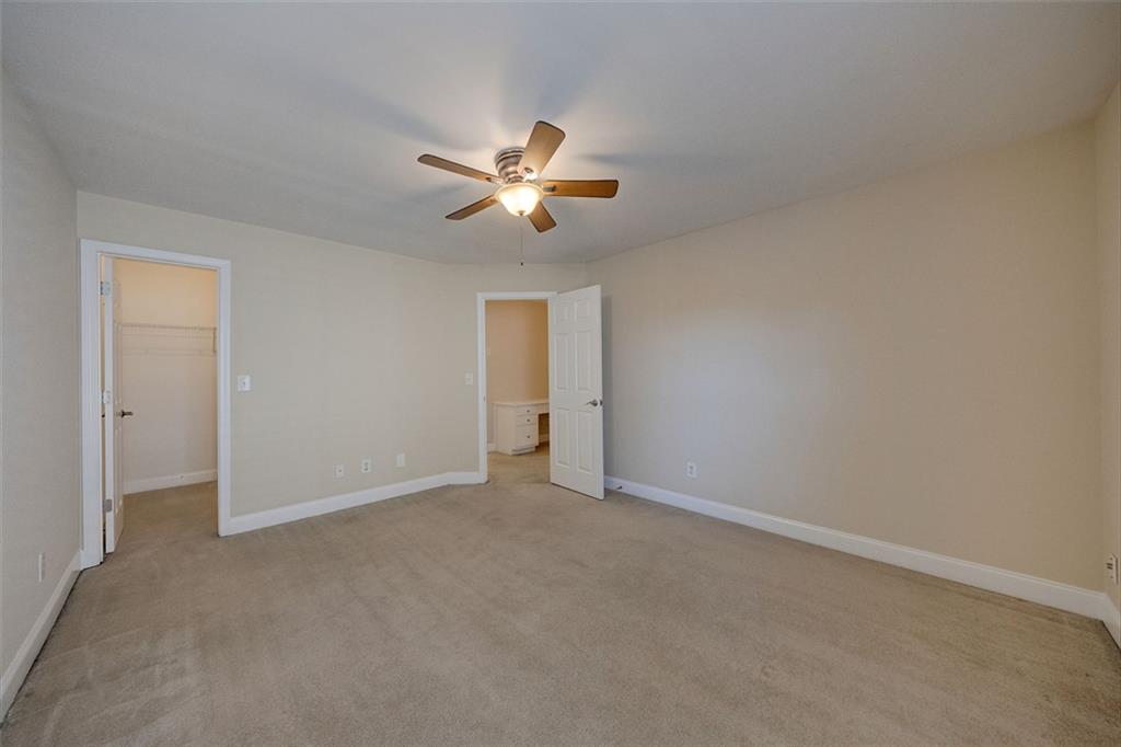 560 Roland Manor Drive