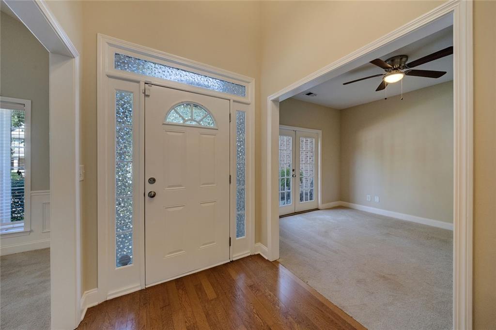 560 Roland Manor Drive
