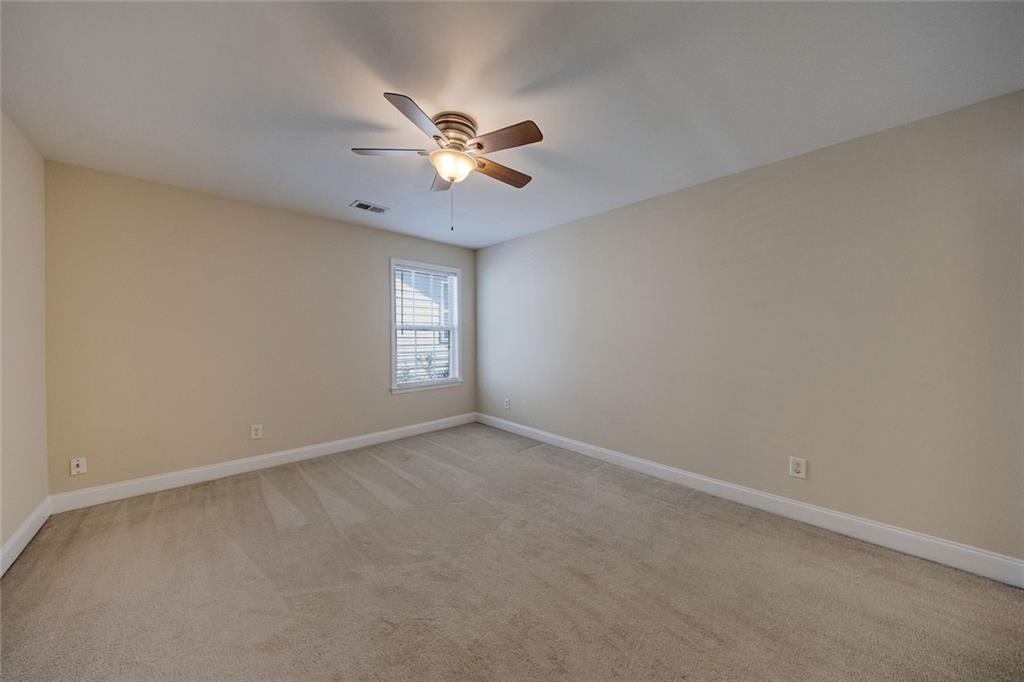 560 Roland Manor Drive