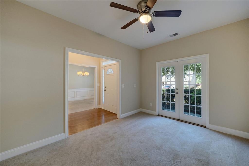 560 Roland Manor Drive