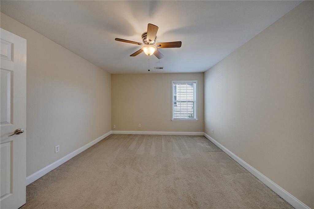 560 Roland Manor Drive