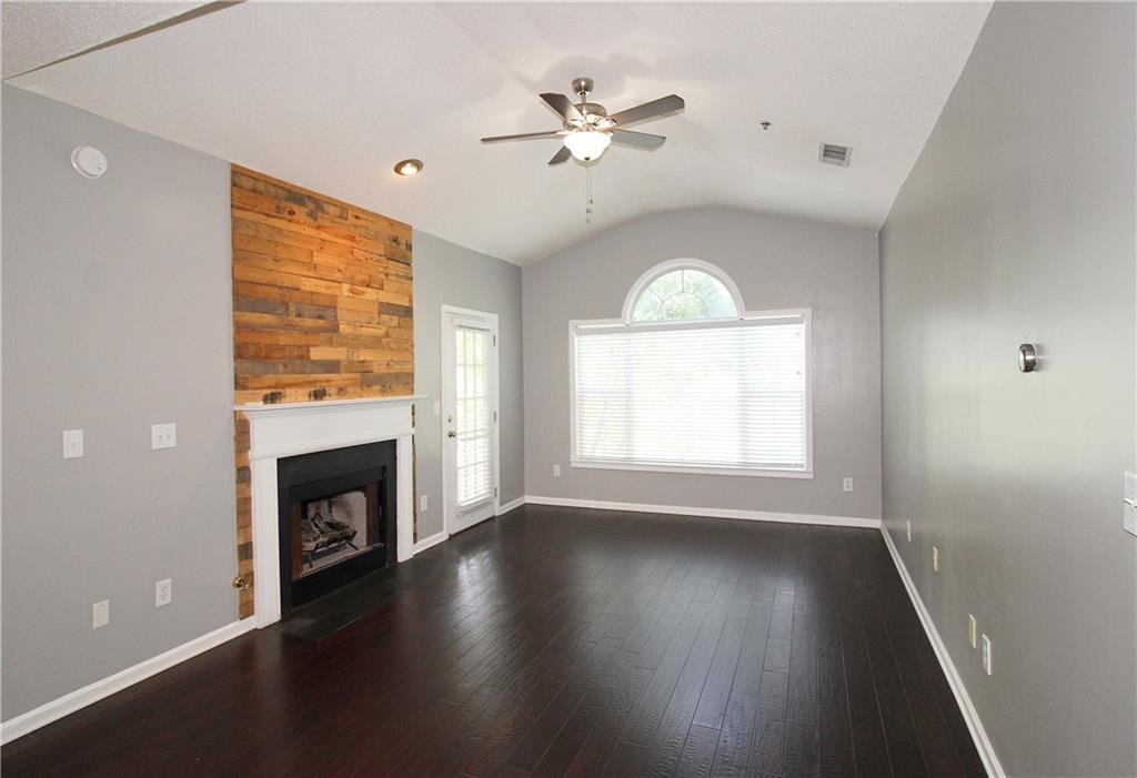 210 Spring Heights Lane SE Unit 2