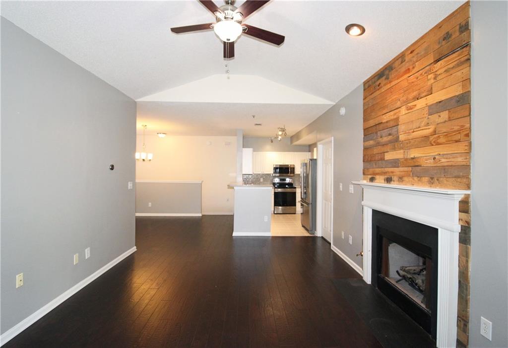 210 Spring Heights Lane SE Unit 2