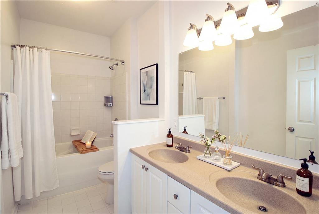 210 Spring Heights Lane SE Unit 2