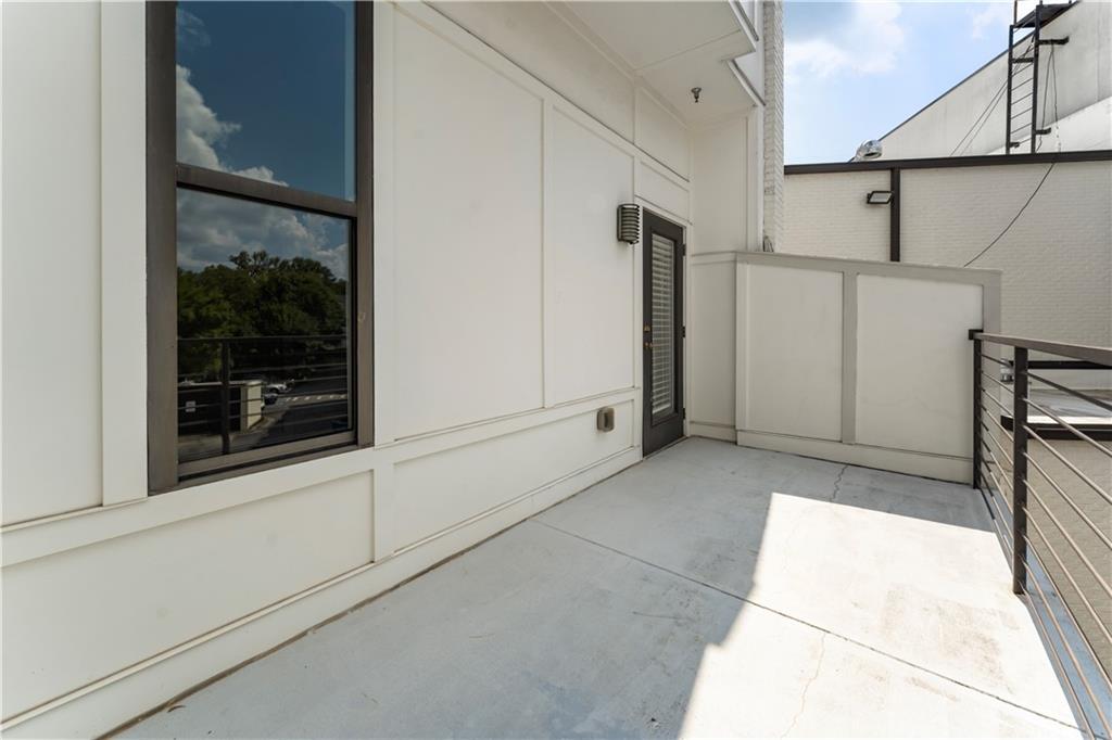 2030 Main Street NW Unit 207