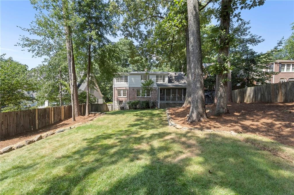 383 E Wesley Road NE
