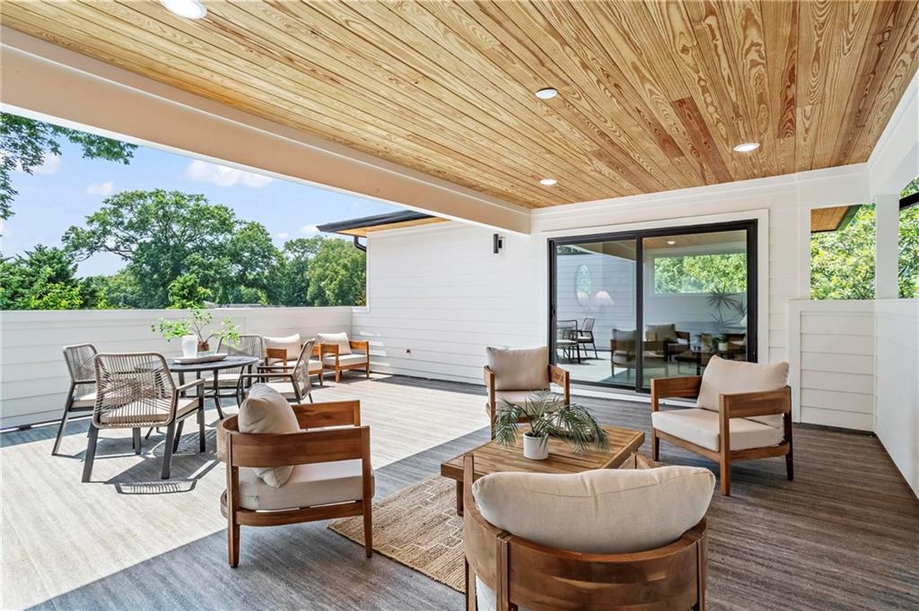215 Flora Avenue Unit A