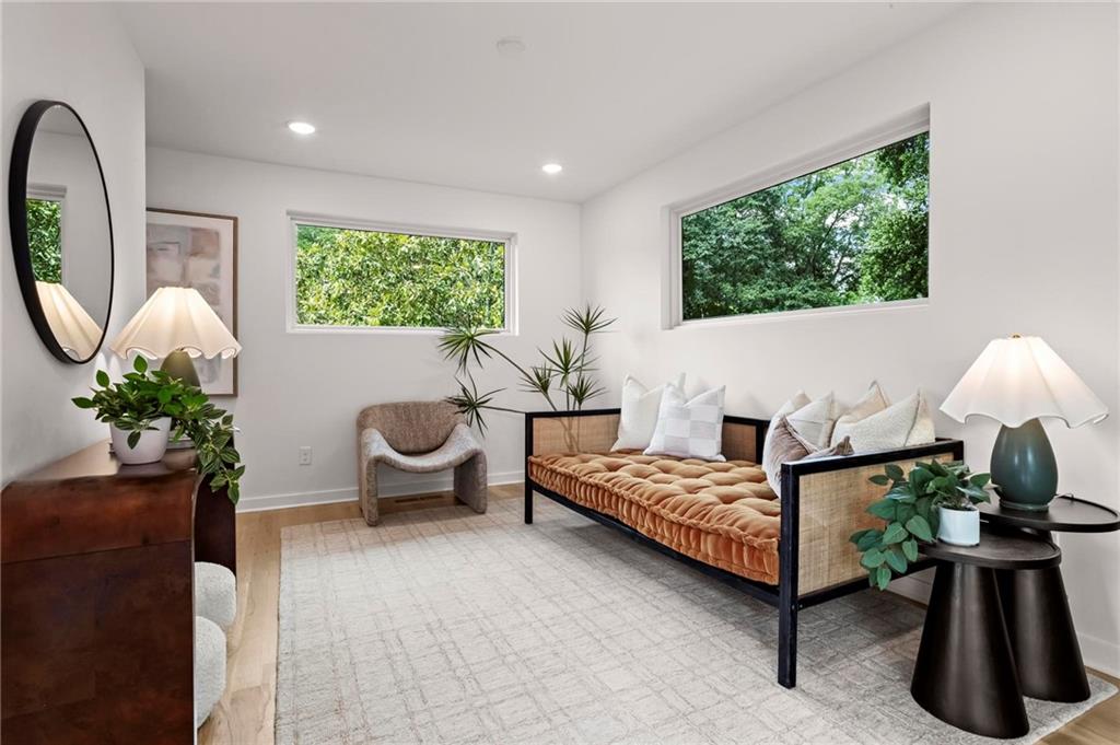 215 Flora Avenue Unit A