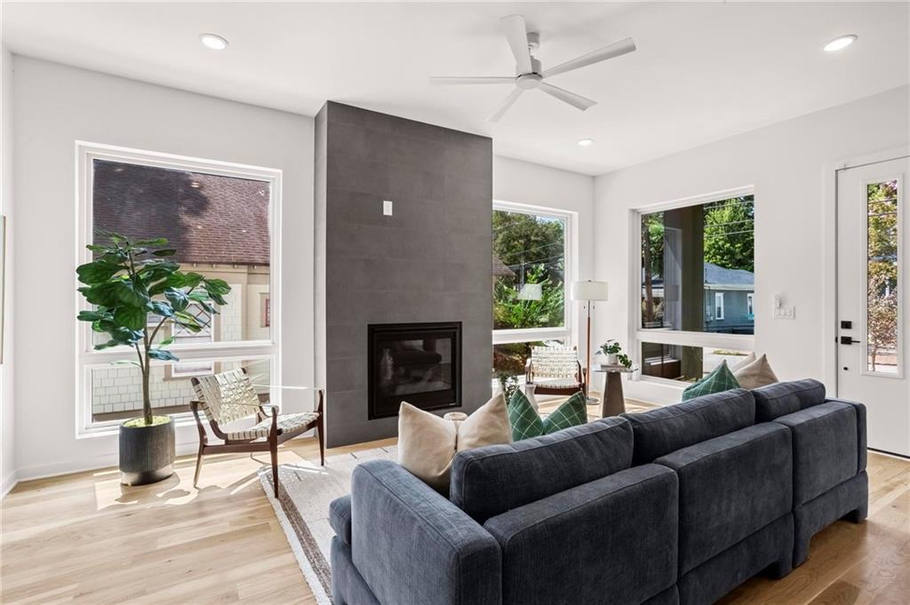 215 Flora Avenue Unit A