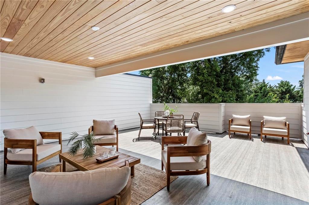 215 Flora Avenue Unit A