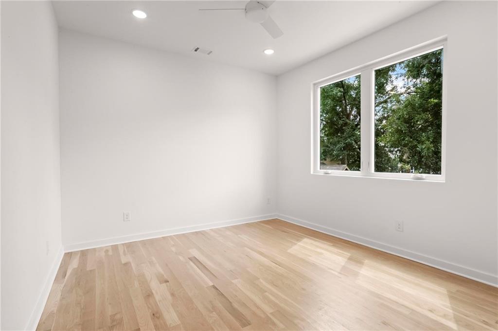 215 Flora Avenue Unit A