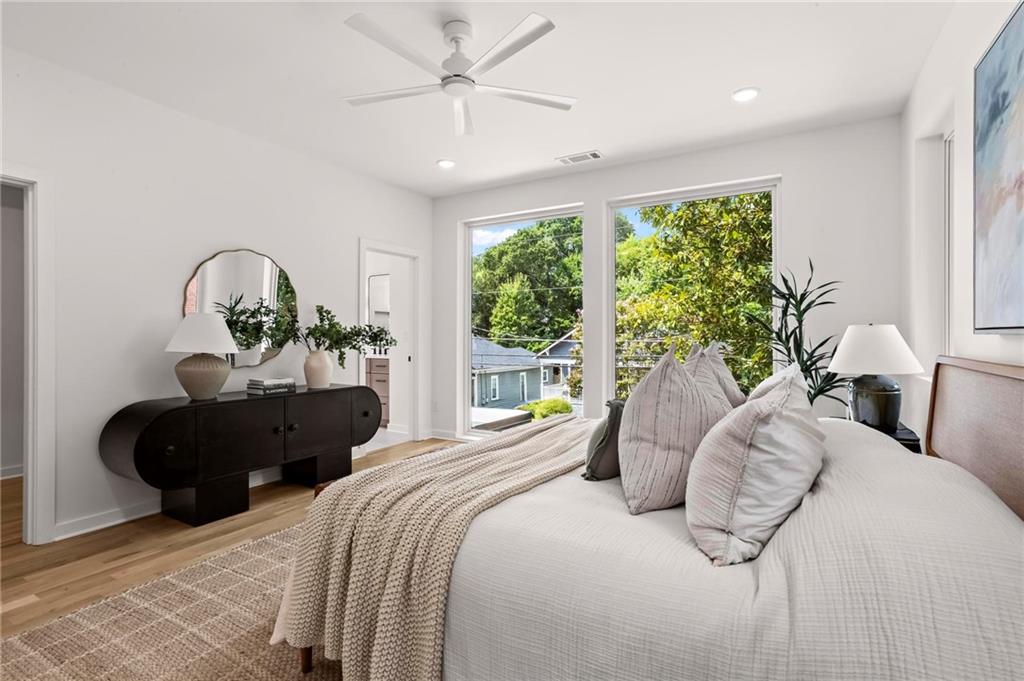 215 Flora Avenue Unit A