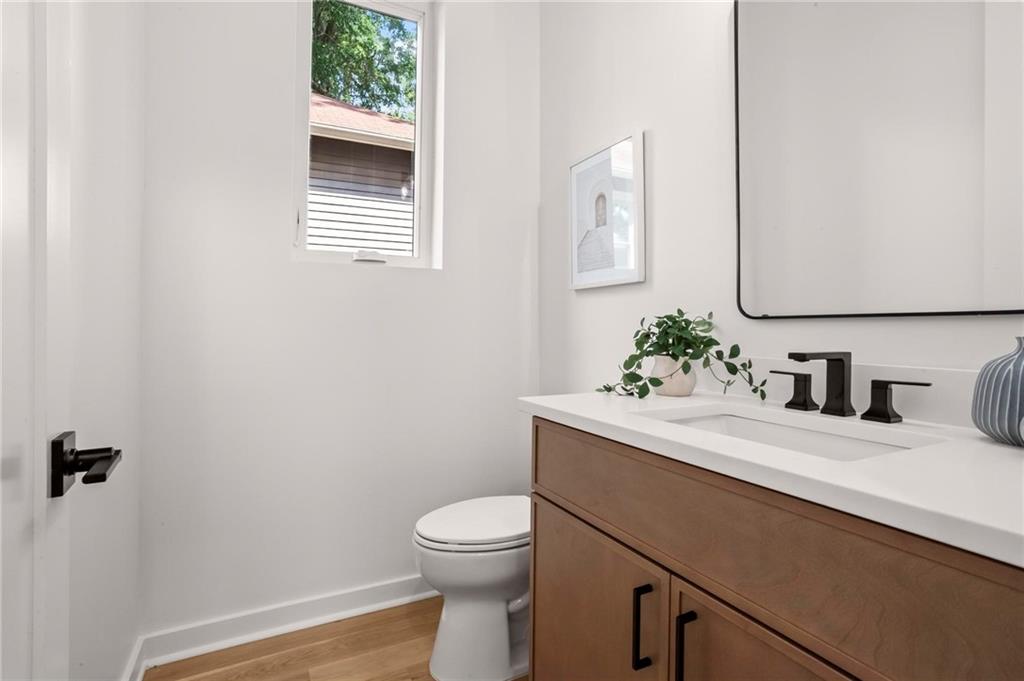 215 Flora Avenue Unit A