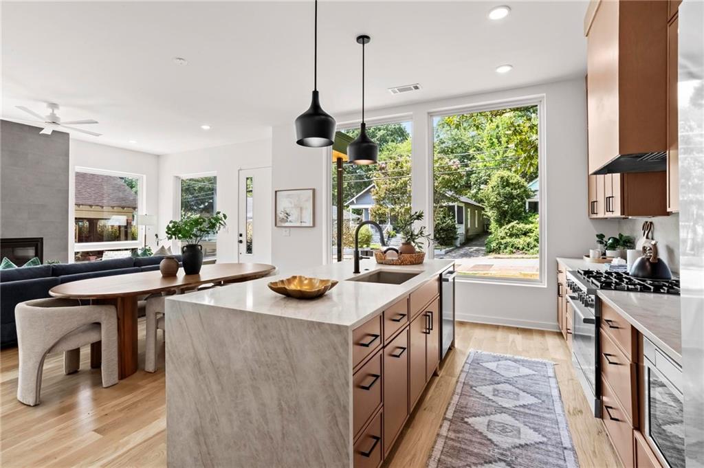 215 Flora Avenue Unit A